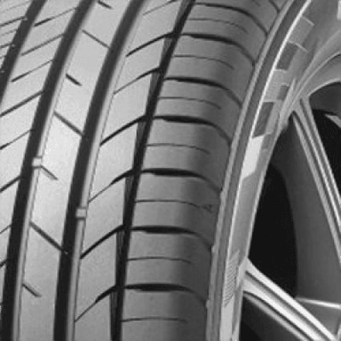 Kumho Ecsta HS52 195/50 R15 82H