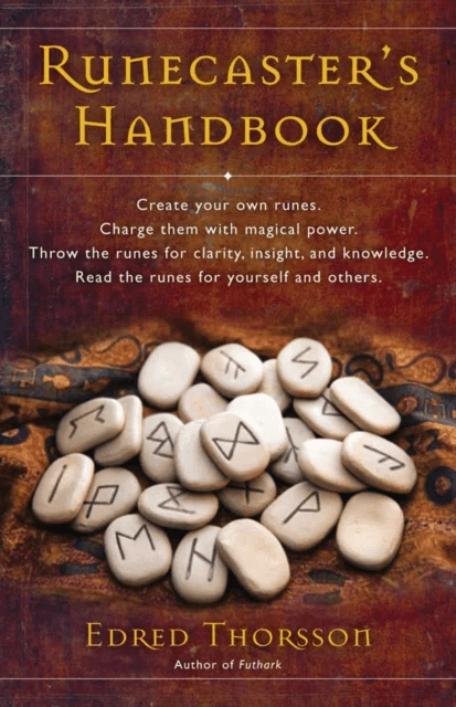 The Runecaster's Handbook av Edred Thorsson